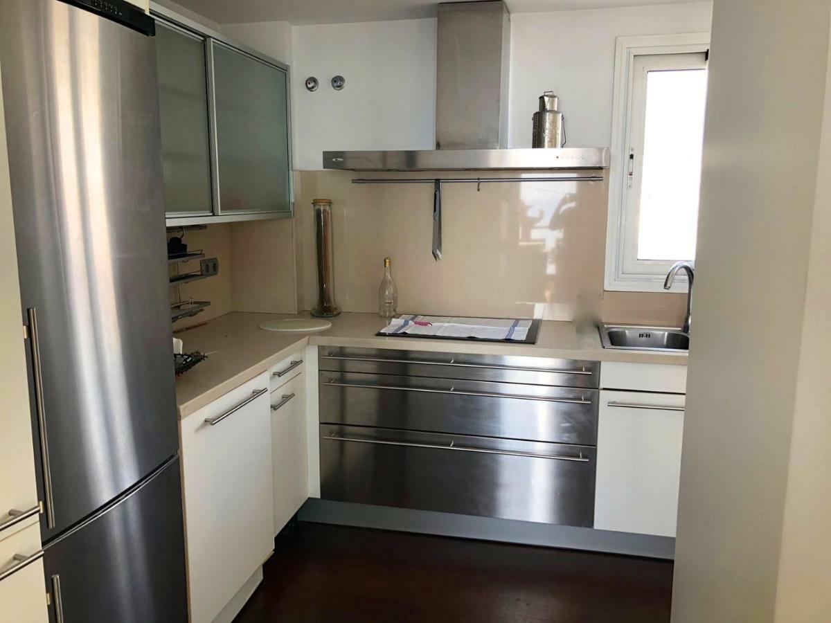 Atico-Duplex Primera Linea De Playa En El Centro De Estepona Luaran gambar